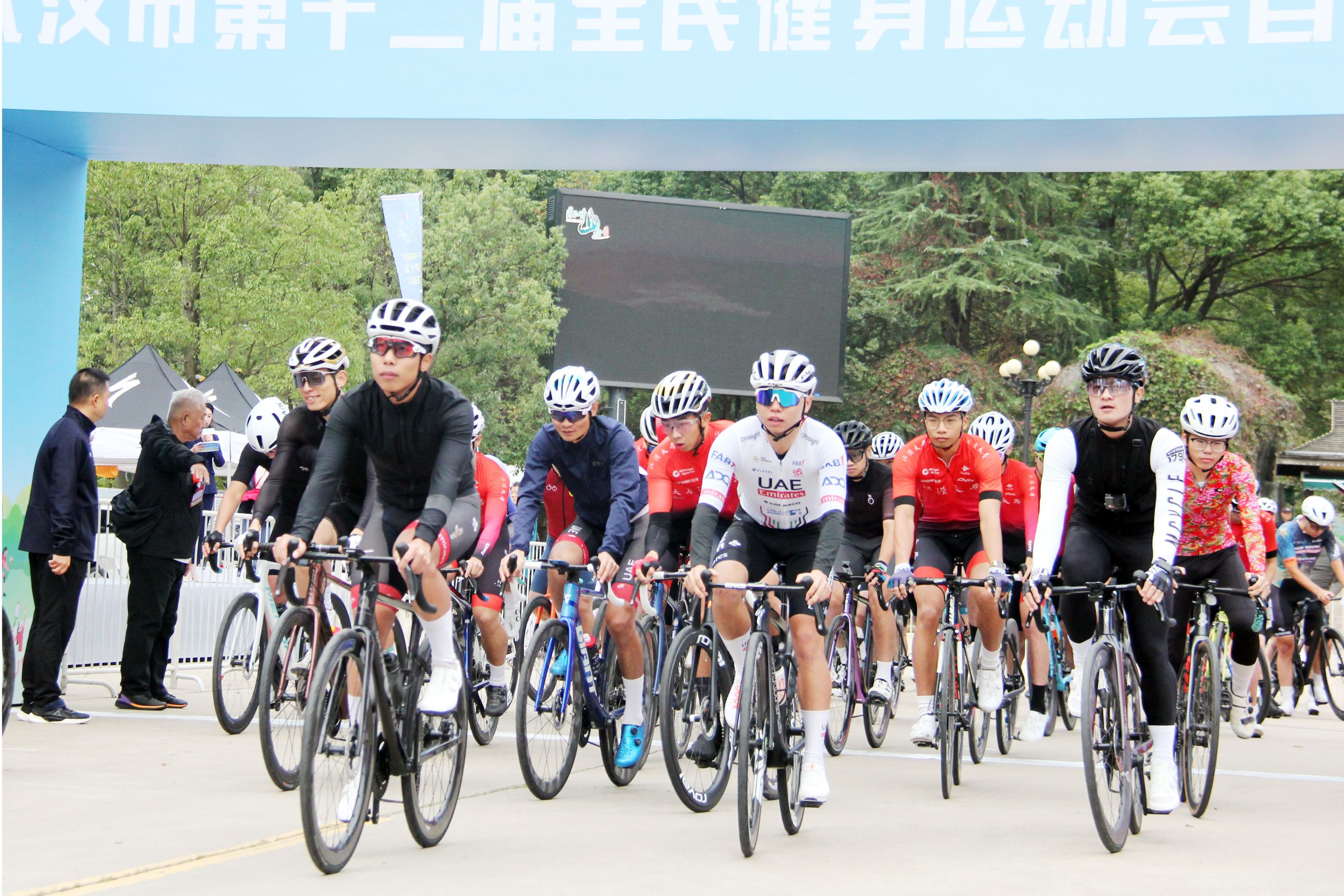 全国自行车绕城赛，骑行体验城市的脉搏的简单介绍