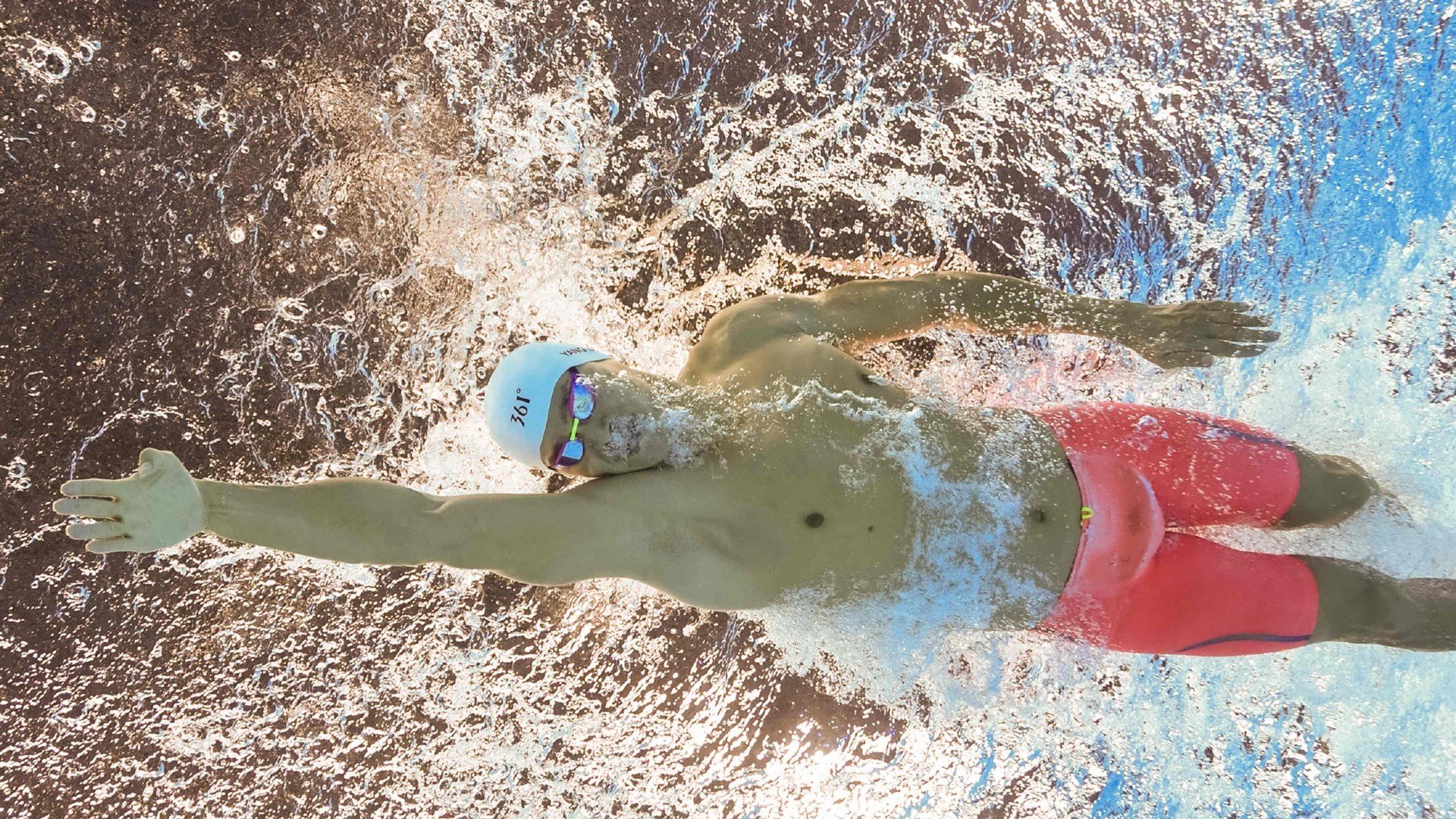 比利时羽毛球选手在男子双打比赛中获得第八名，比利时网球选手